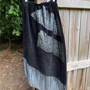Vintage Black and Gray Midi Skirt